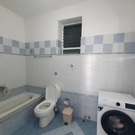 Holiday Home شقة ساراندا