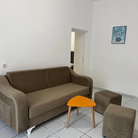 Holiday Home شقة